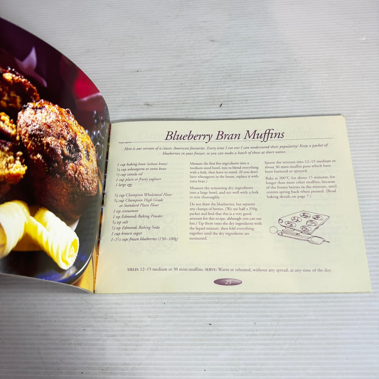 Muffin Cookbook Bundle x 4 Books : Mmmm Muffins, Muffin Magic, Marvellous Muffins, More Marvellous Muffins (2888)(2888)