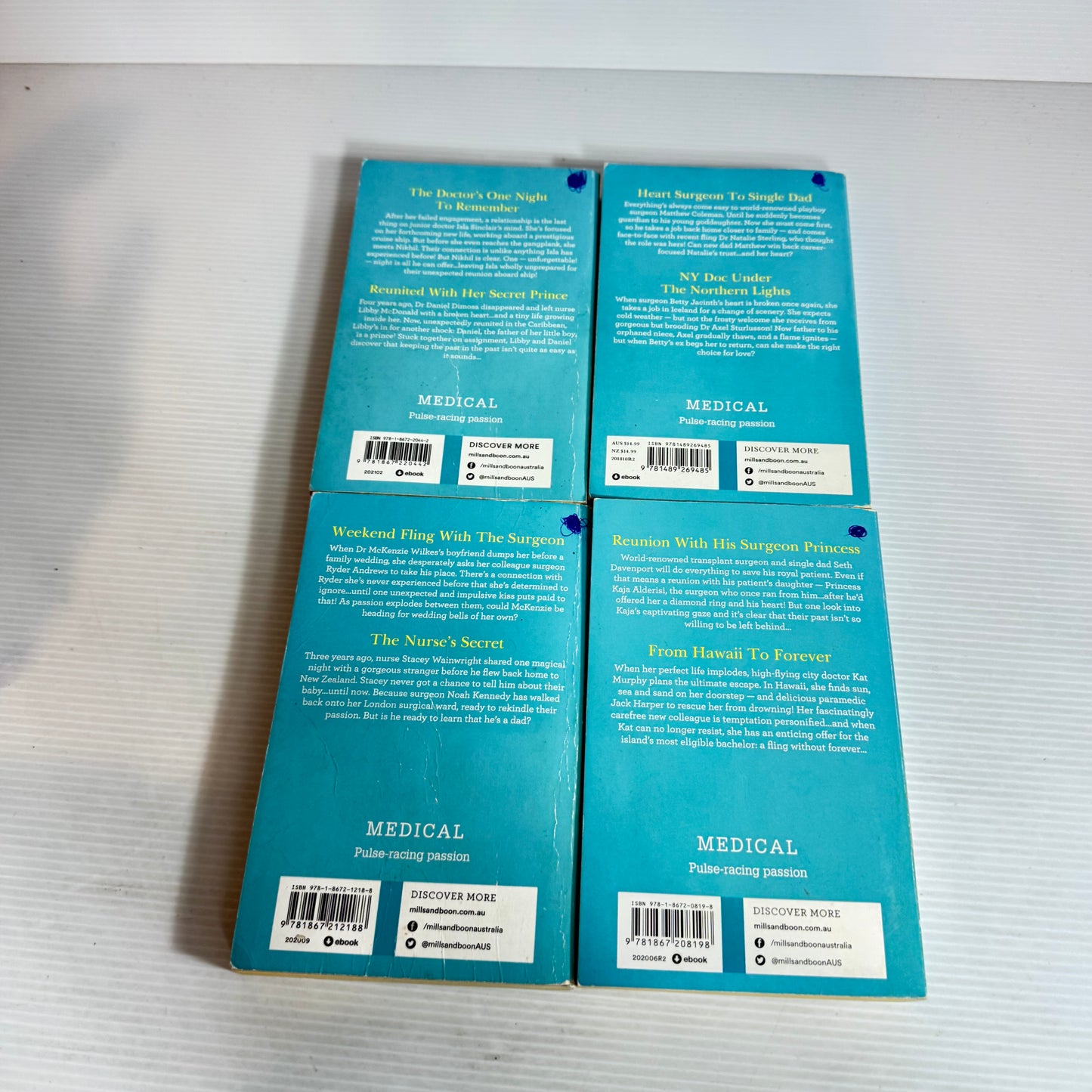 Mills & Boon Medical 2in1 Book Bundle : 4 x Books x 8 Stories (2504)