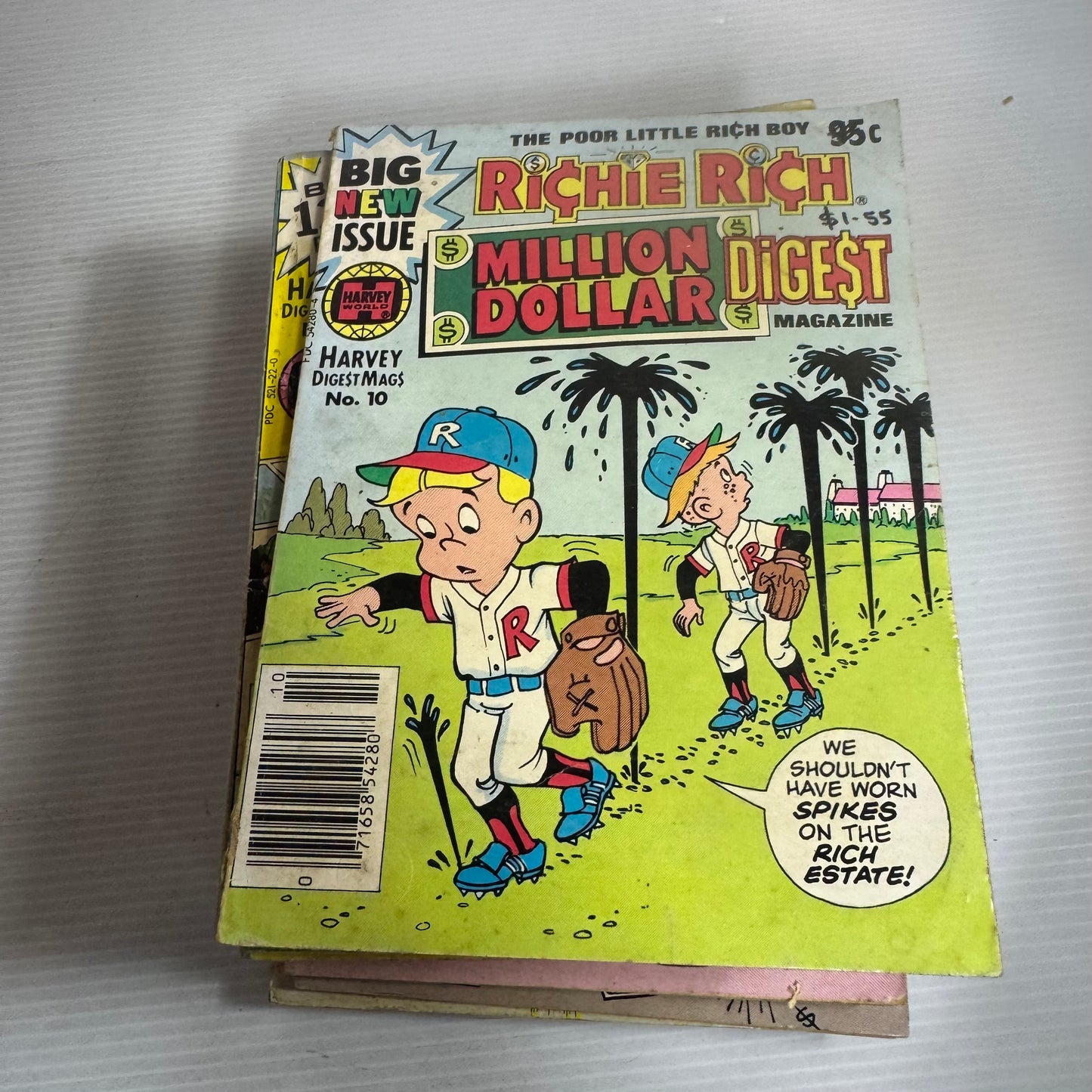 Vintage 1970's Richie Rich Comic Book Collection - 16 Books (2590)