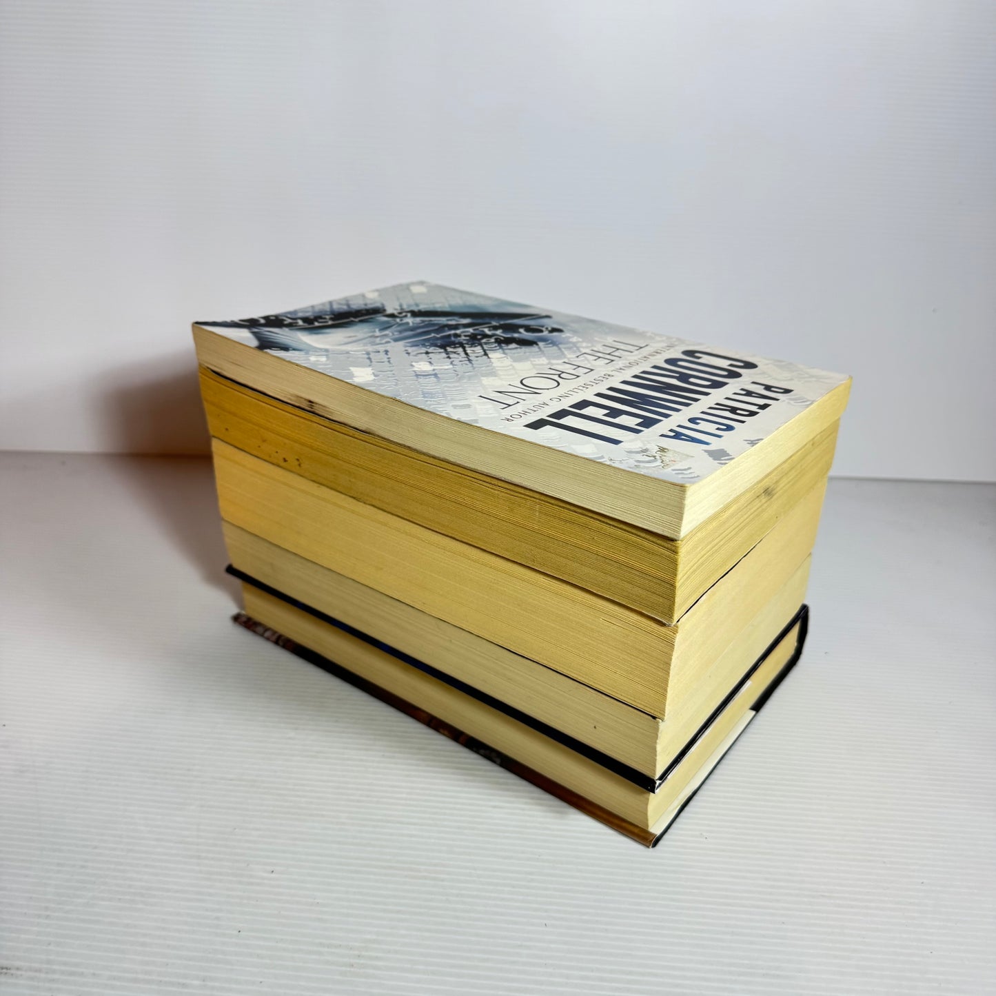 Patricia Cornwell Book Bundle x 5 Books (2427)