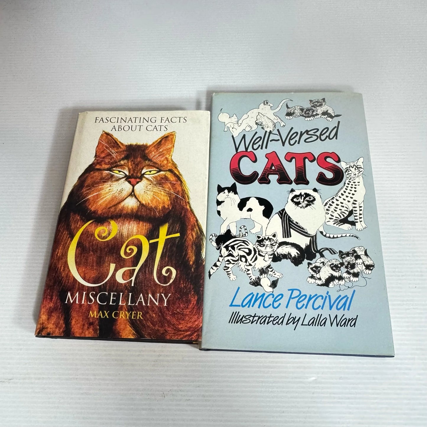Cat Lovers Book Bundle x 2 : Cat Miscellany : Fascinating Facts About Cats - Max Cryer & Well-Versed Cats - Lance Percival (2283)