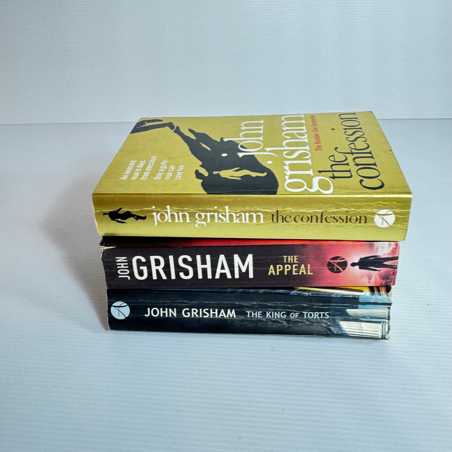 John Grisham Small Paperback Bundle x 3 : The Confession, The Appeal , The King of Torts (3097)