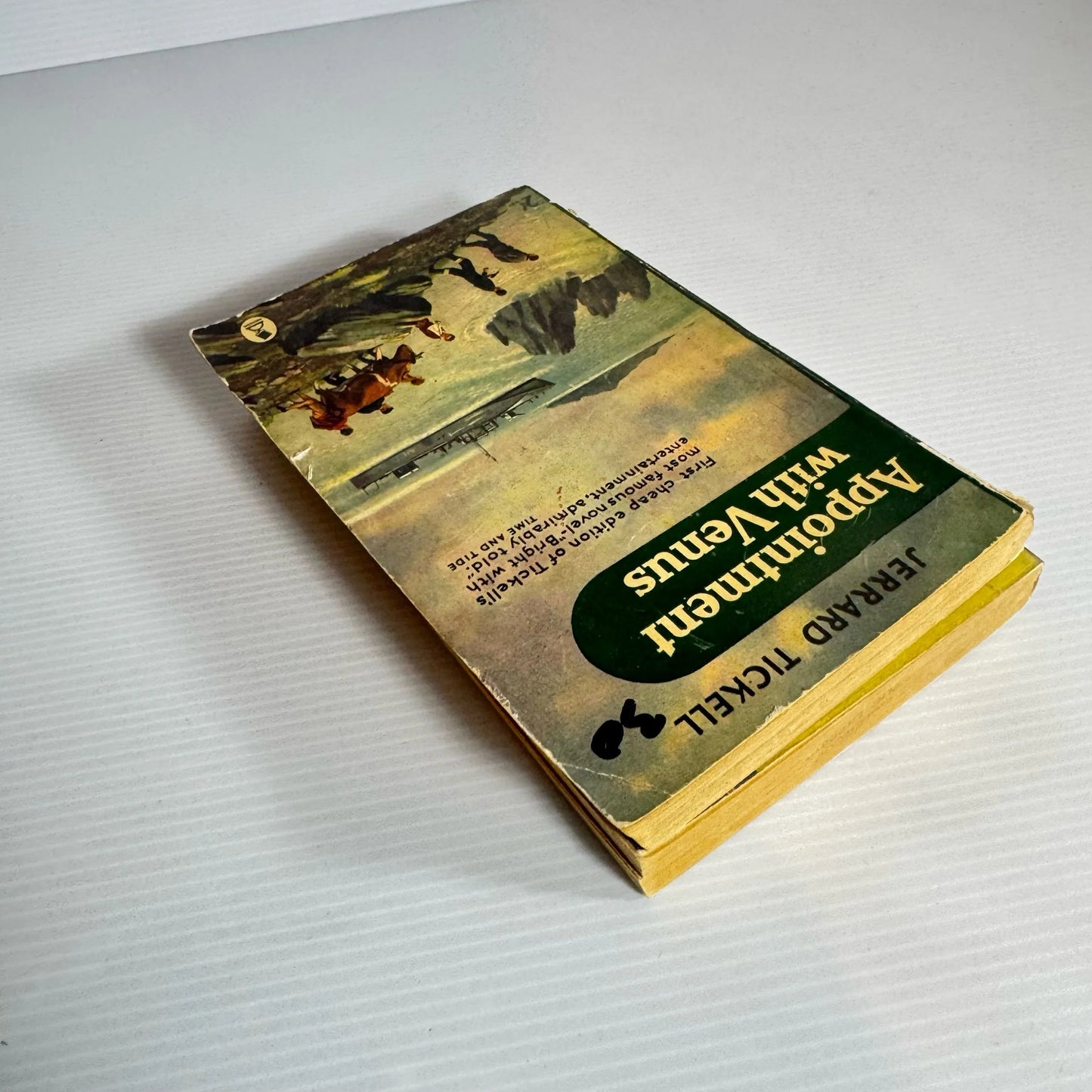 Vintage War Themed Book Bundle x 2 Books : Appointment with Venus (1957) & Civilian Into Soldier - John A. Lee (1963) (2237)