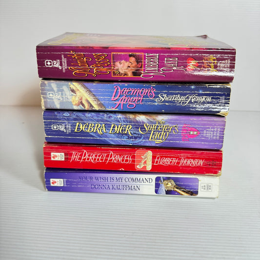 Fantasy Romance Bundle x 5 : Daemon's Angel - Sherrilyn Kenyon, The Sorcerer's Lady, Midnight Kisses, Your Wish Is My Command - Donna Kauffman, The Perfect Princess - Elizabeth Thornton (3413)