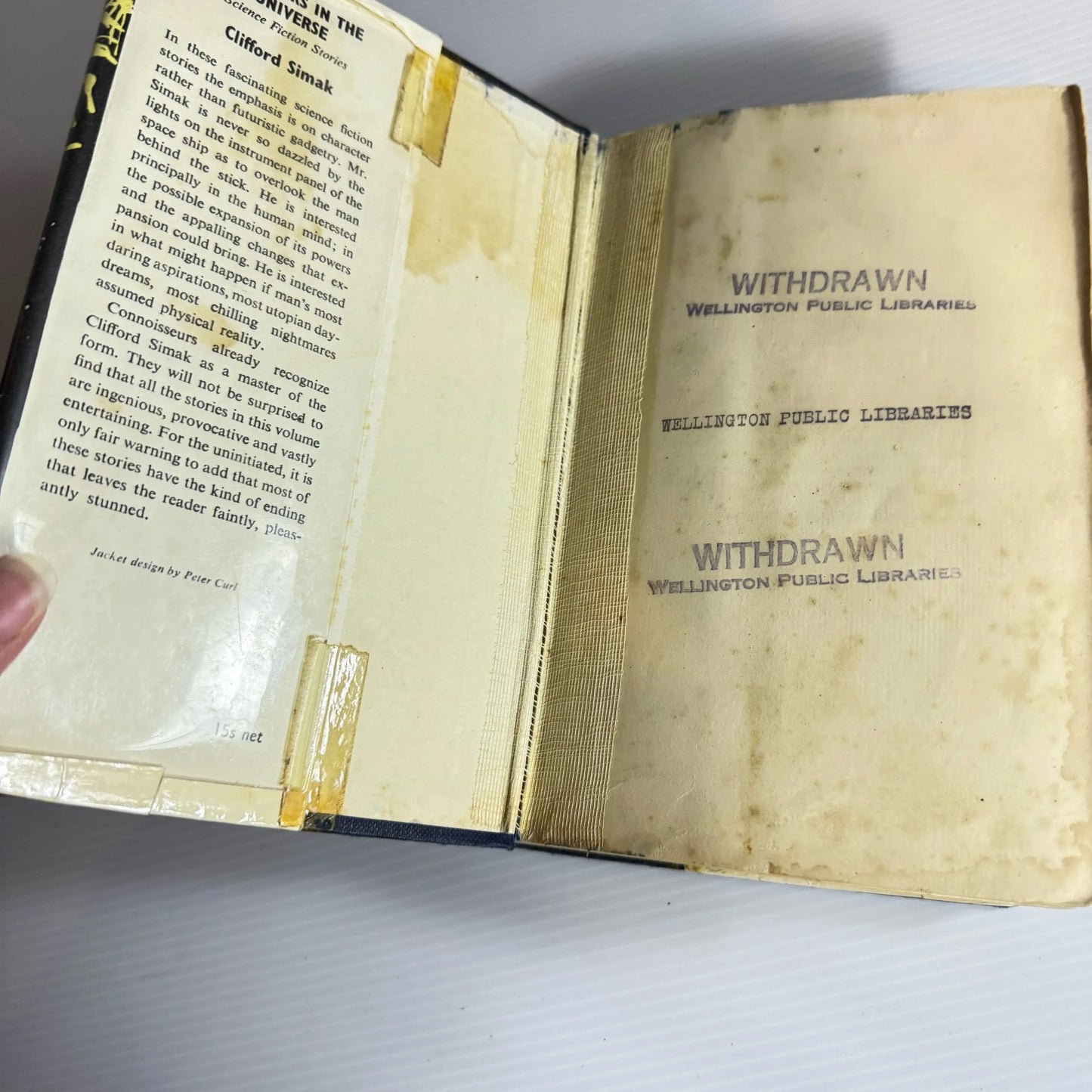 Strangers In The Universe: Science Fiction Stories - Clifford Simak (Vintage First Edition 1958)