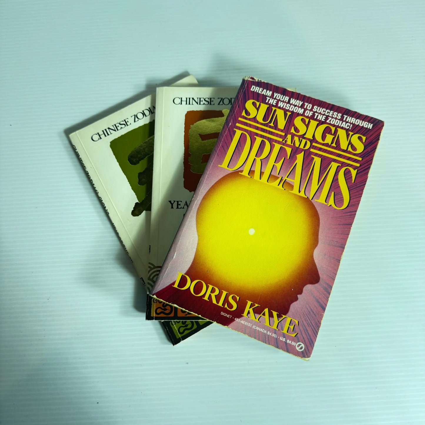 Astrology Book Bundle x 3 Books : Chinese Zodiac Signs Year of the Ox & Year of the Monkey and Sun Signs and Dreams - Doris Kaye(2248)