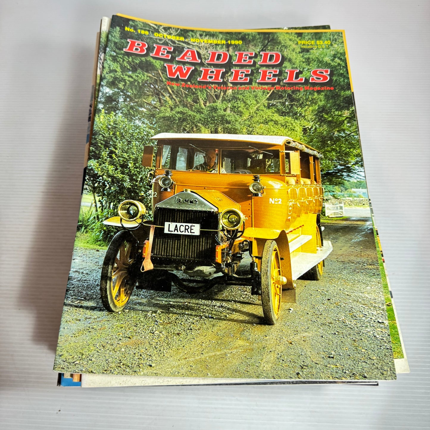 1988-1999 Beaded Wheels Vintage Magazine Bundle x 30 Magazines (2621)