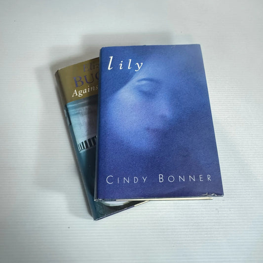 Romance Book Bundle x 2 Books : Against Her Nature - Elizabeth Buchan & Lily - Cindy Bonner (2228)
