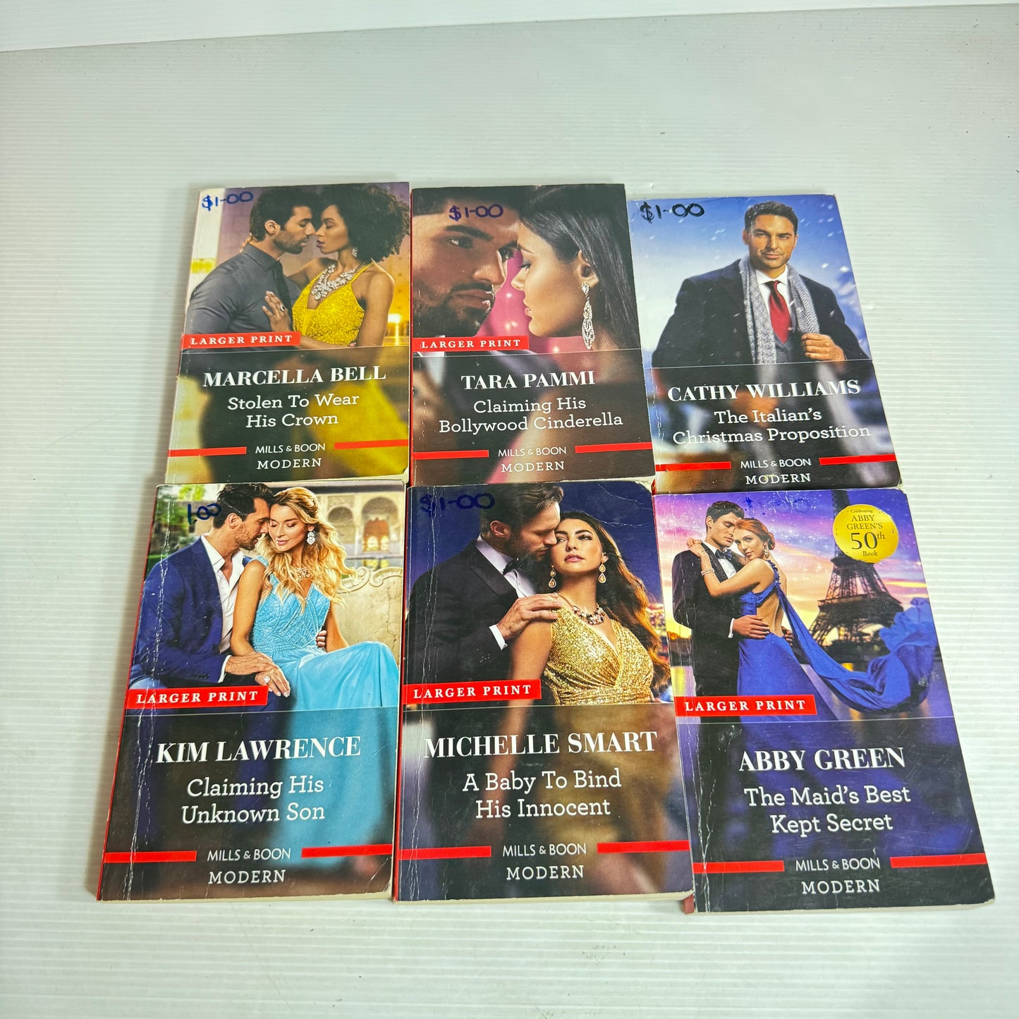 Mills & Boon Modern Large Print Bundle x 6 Books (3012)