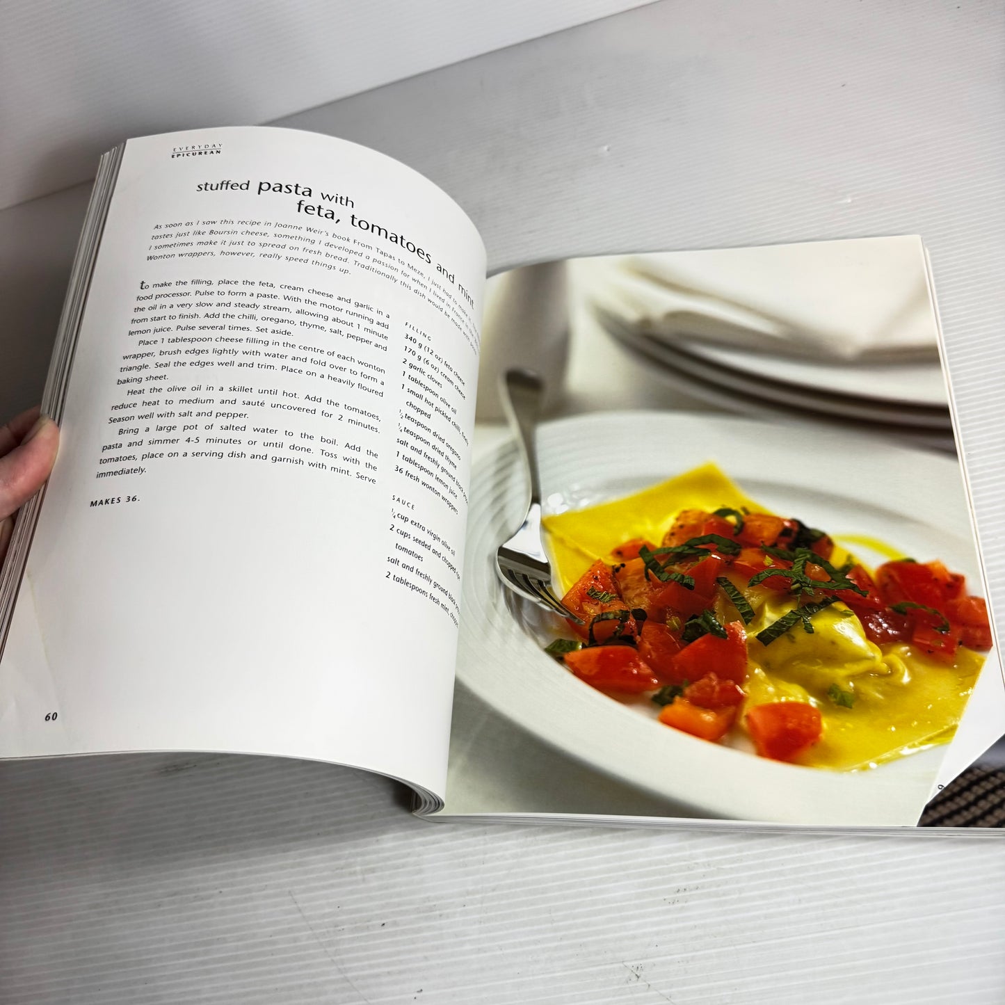 New Zealand Cookbook Bundle x 3 : Everyday Epicurean - Catherine Bell, Combined - St Margaret's College & Christ's College, Taste Favourites - Allyson Grofton, Jennifer Yee, Laurie Black, Tracey Sunderland (2943)