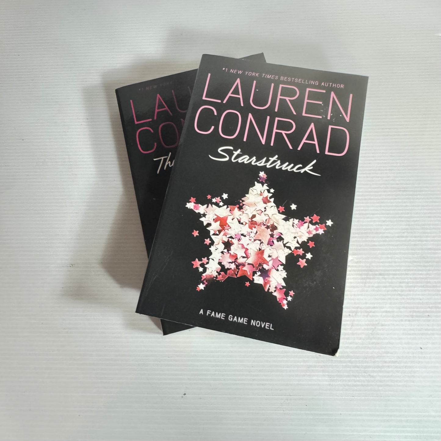 Lauren Conrad Book Bundle x 2 : The Fame Game & Starstruck (2549)