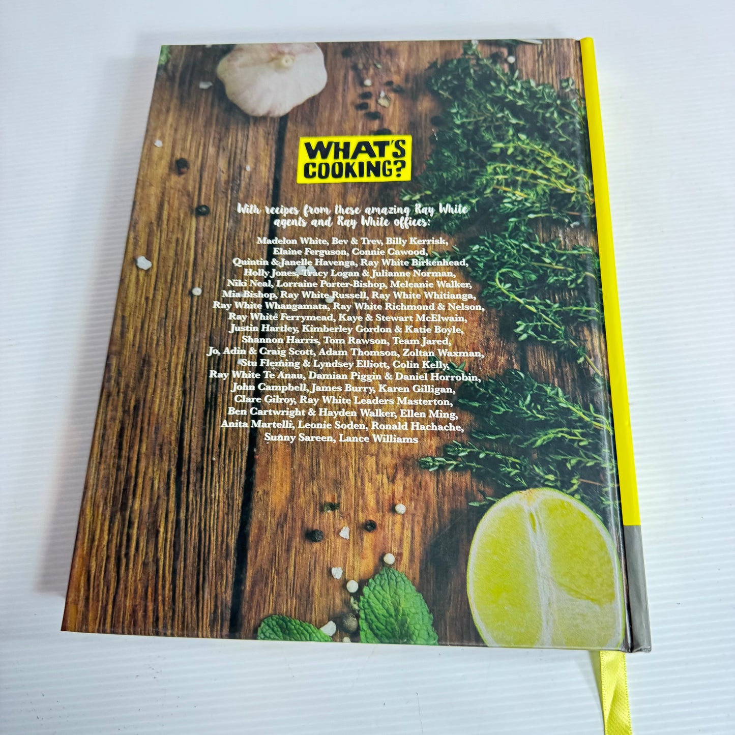 What's Cooking? Book Bundle x 2 Books (3195)