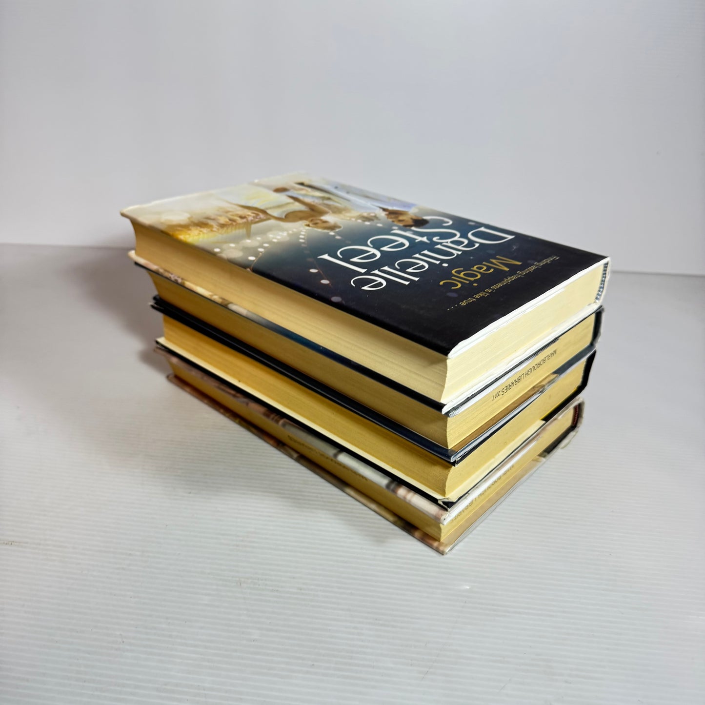 Danielle Steel Hardcover Book Bundle x 4 Books (2428)