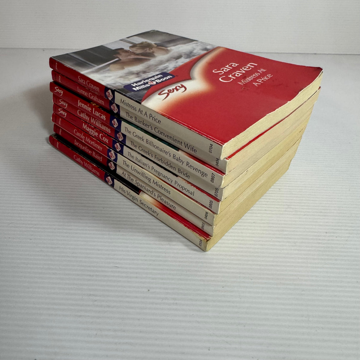 Mills & Boon Sexy Book Bundle x 8 Books (3288)