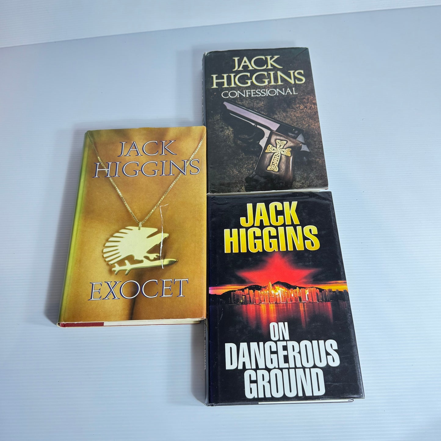 Jack Higgins Book Bundle x 3 : Confessional, on Dangerous Ground, Exocet (3079)