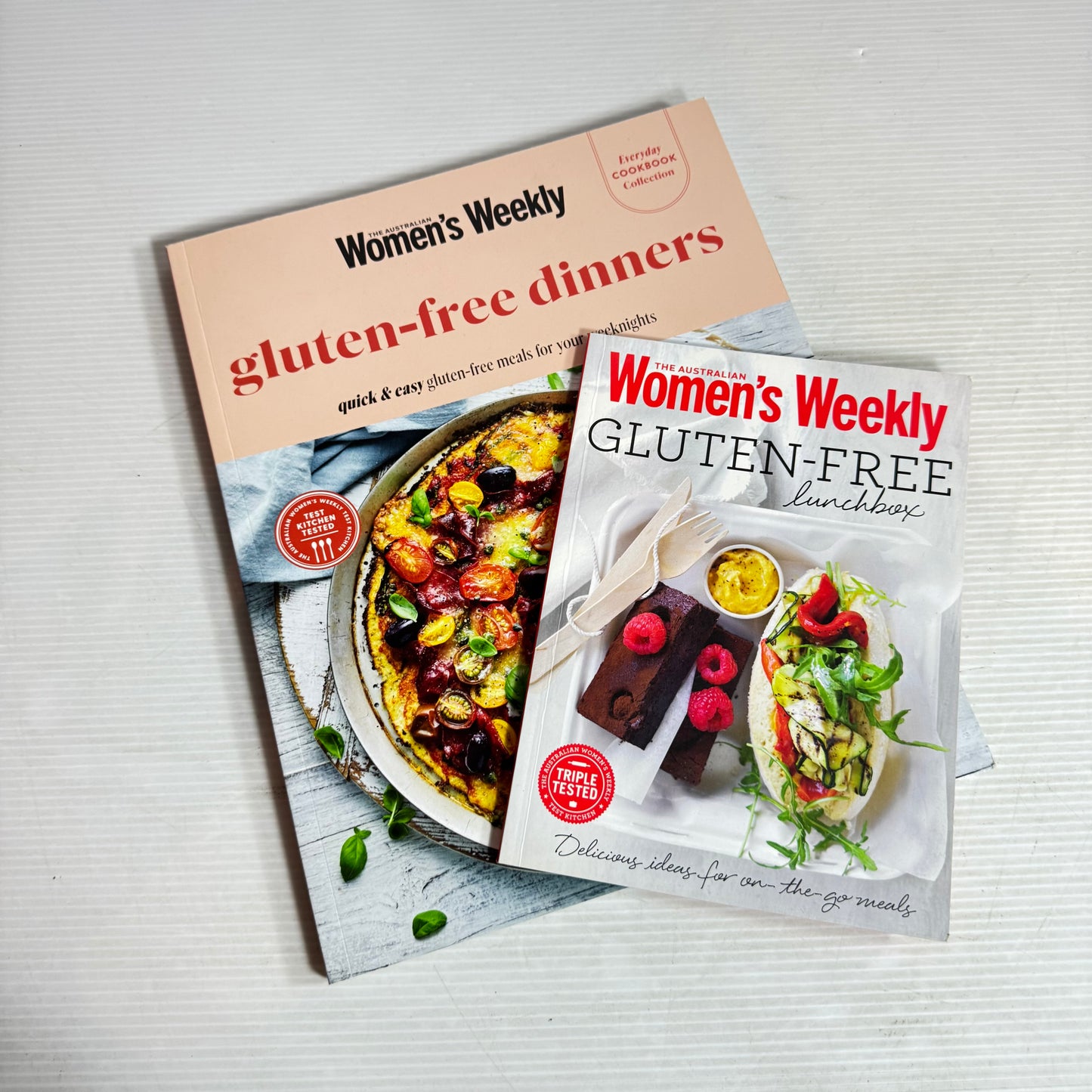 The Australian Women's Weekly Gluten-Free Book Bundle x 2 : Gluten-Free Lunch Box & Gluten-Free Dinners (2942)