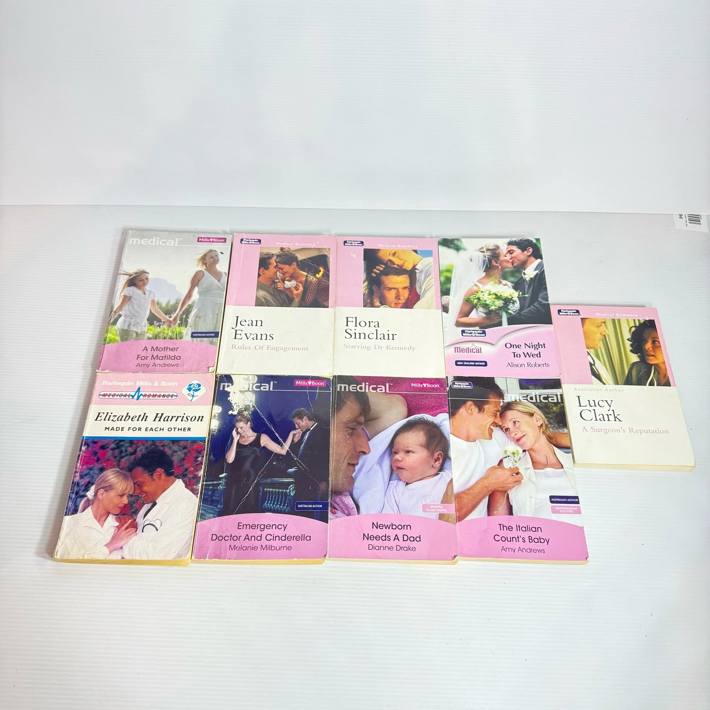 Mills & Boon Medical Romance Book Bundle x 9 Books (2284)