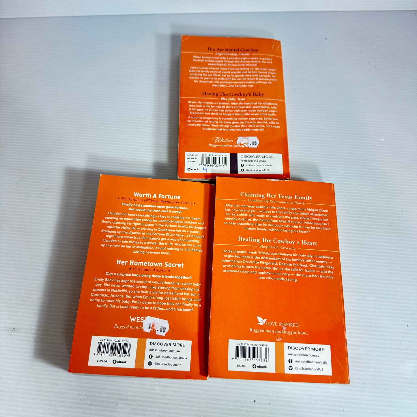 Mills & Boon Western Romance Book Bundle - 3 Books with 6 Stories (2204)