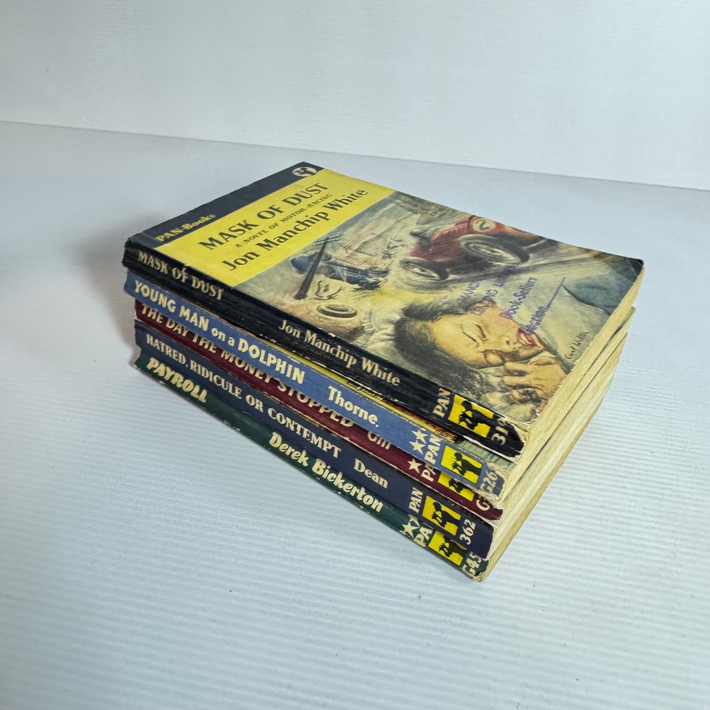 Vintage PAN-Books Mixed Genre x 5 Books (Vintage 1950's) (3189)