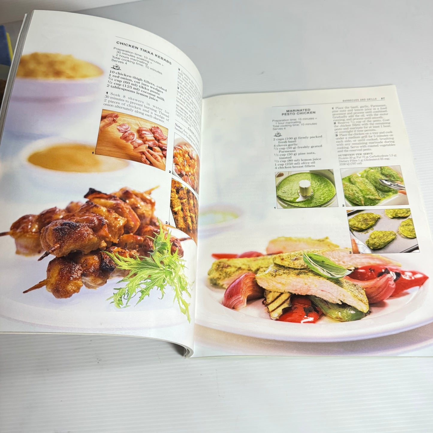 Chicken Cookbook Book Bundle x 3 Books (3203)