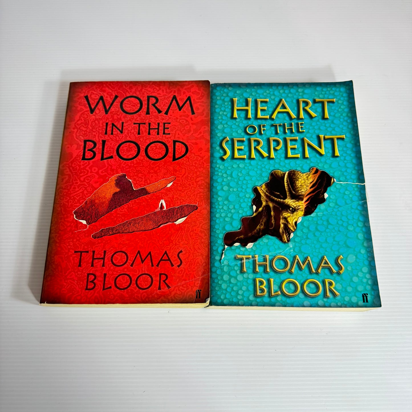 Thomas Bloor Book Bundle x 2 : Heart of the Serpent & Worm In The Blood (3075)
