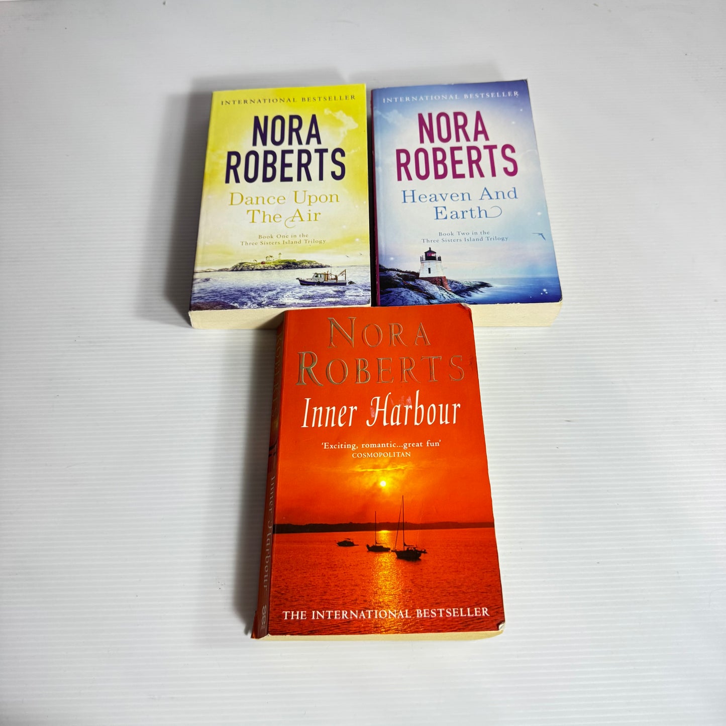 Nora Roberts Book Bundle x 3 : Inner Harbour, Dance Upon The Air, Heaven and Earth (3154)