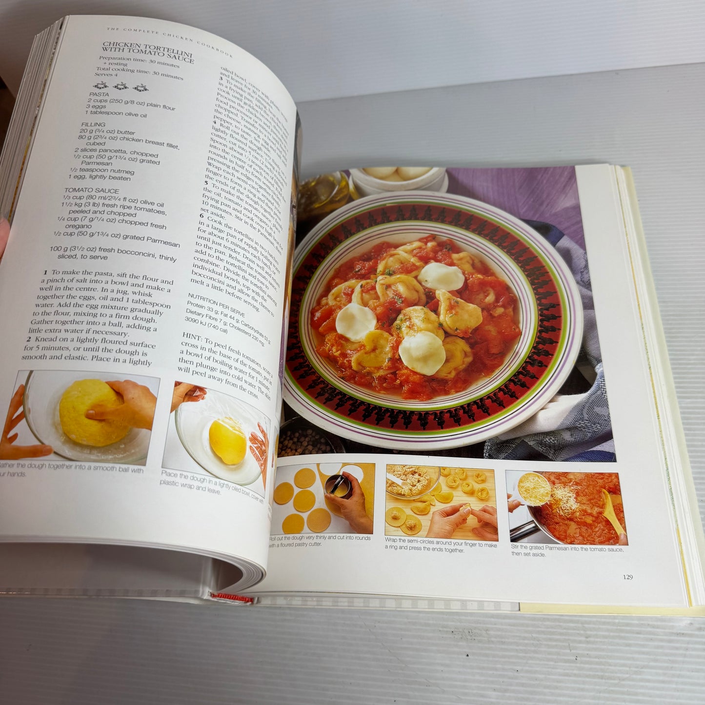 Chicken Cookbook Bundle x 2 : Best-Ever Chicken - Linda Fraser & The Complete Chicken Cookbook - Family Circle(2908)