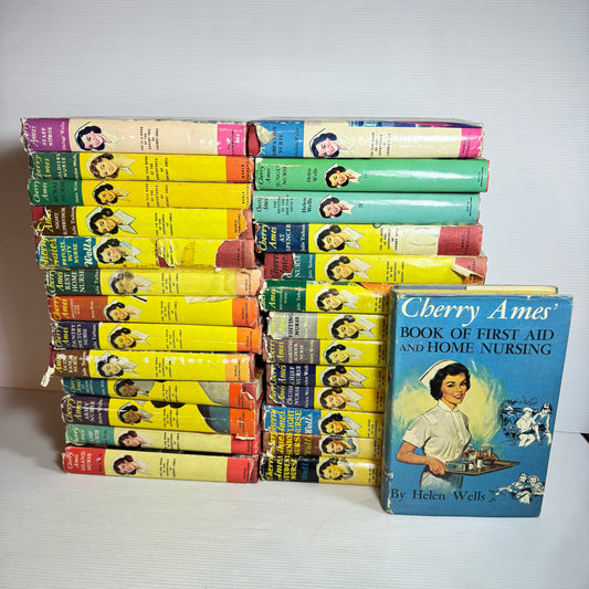 Cherry Ames Nurse Book Bundle : Full Series of 27 Books - Helen Wells (Vintage 1940's) (2791)