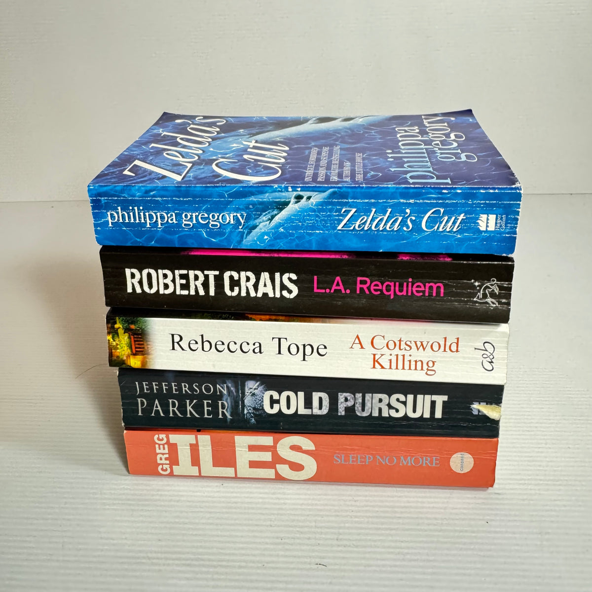 Thriller Crime Suspense Bundle x 5 : L.A. Requiem - Robert Crais, A Cotswold Killing - Rebecca Tope, Zelda's Cut - Philippa Gregory, Sleep No More - Greg Iles, Cold Pursuit - Jefferson Parker (3437)