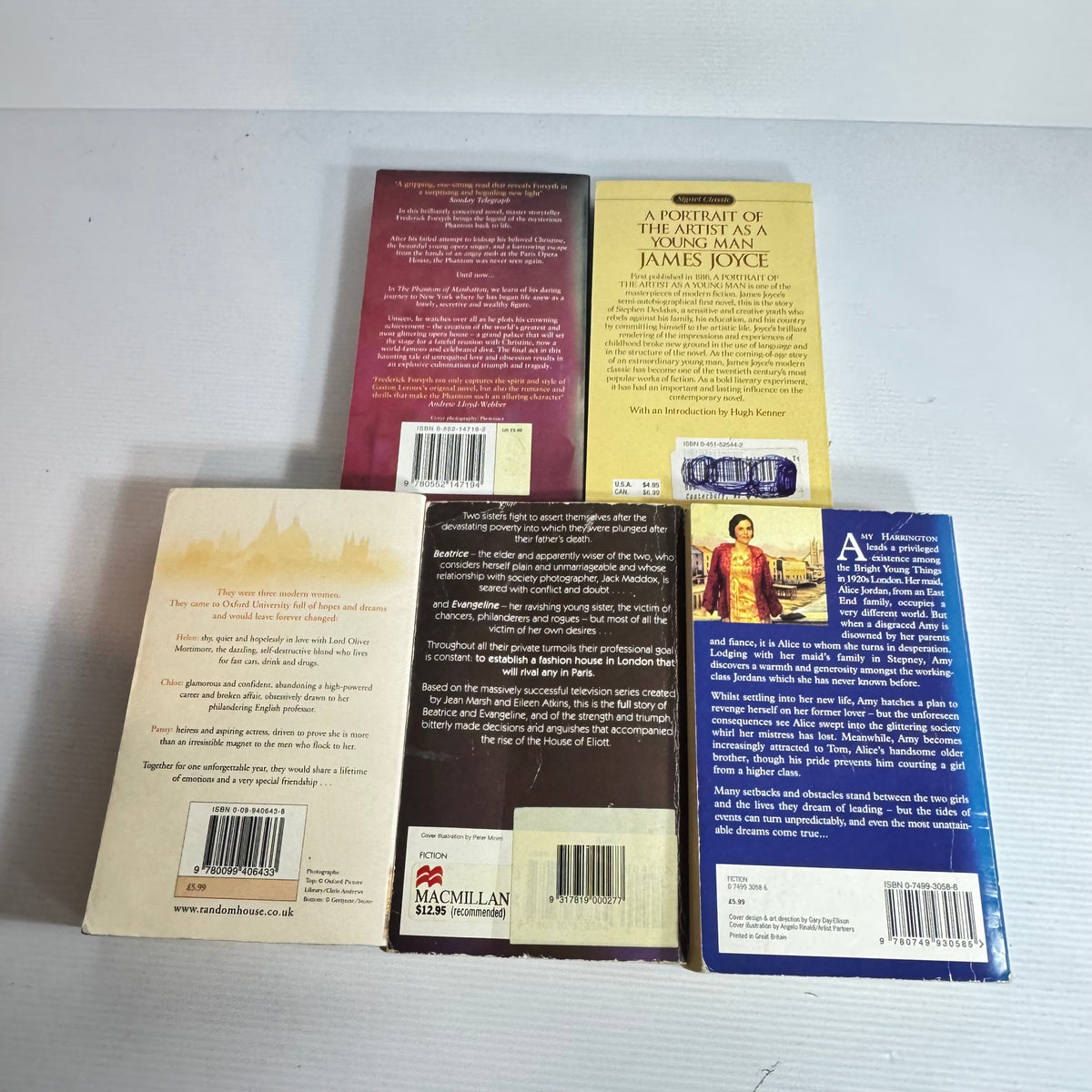 Romantic Bundle x 5 : The Turning Tides - Elizabeth Lord, Follies - Rosie Thomas, The Phantom of Manhattan - Frederick Forsyth, A Portrait of The Artist As a Young Man - James Joyce, The House of Eliot - Jean Marsh (3360)