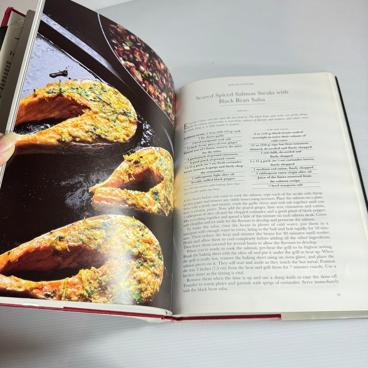 Delia Smith Cookbook Bundle x 2 : Summer Collection & Winter Collection (Vintage 1993)(3259)