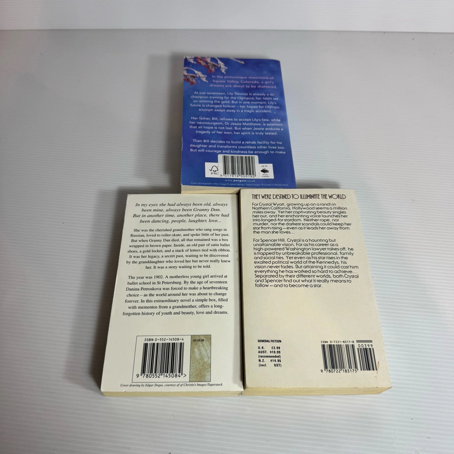 Danielle Steel Book Bundle x 3 : Winners, Star, Granny Dan (2257)