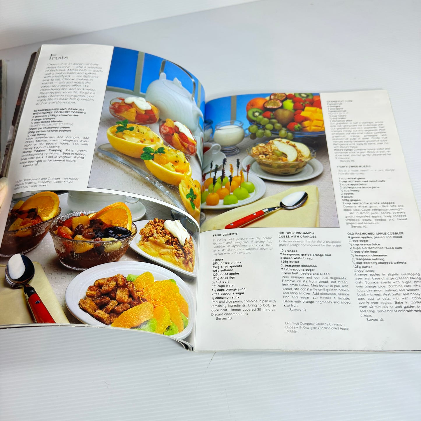 The Australian Women's Weekly Cookbook Bundle x 4 Books (3198)