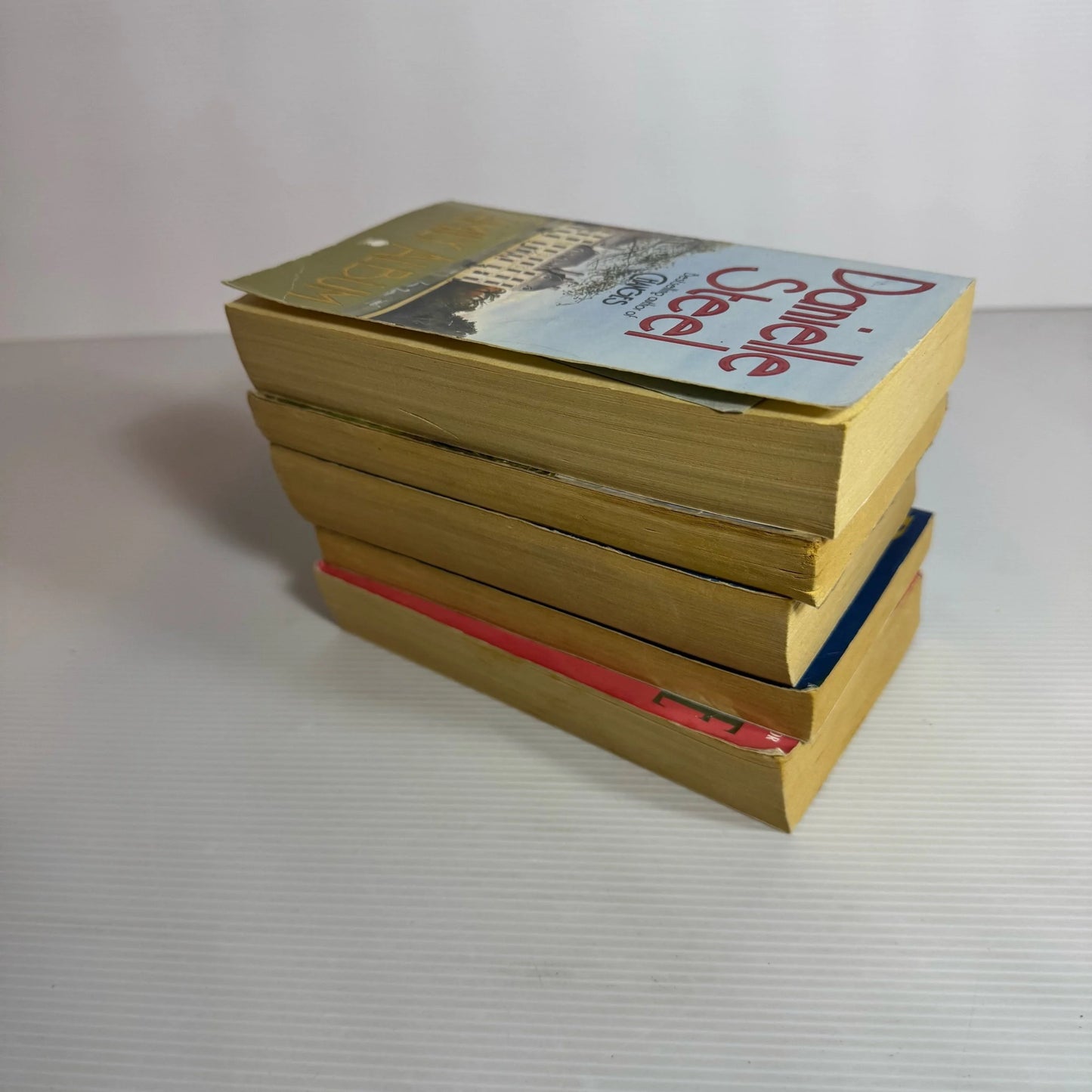 Danielle Steel Book Bundle x 5 Books (2146)
