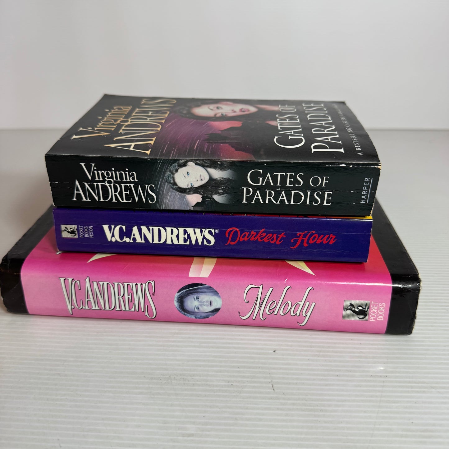 Virginia Andrews Book Bundle x 3 Books (2531)