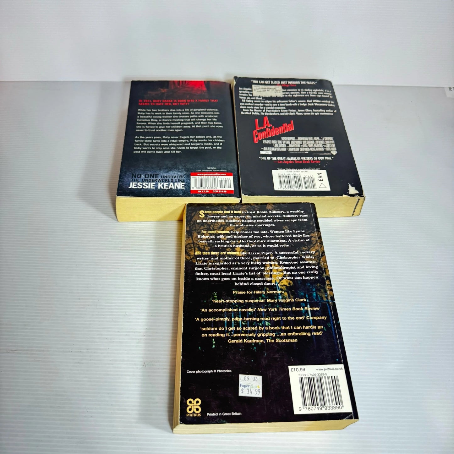 Crime Novel Book Bundle x 3 : Mixed Authors (2287)