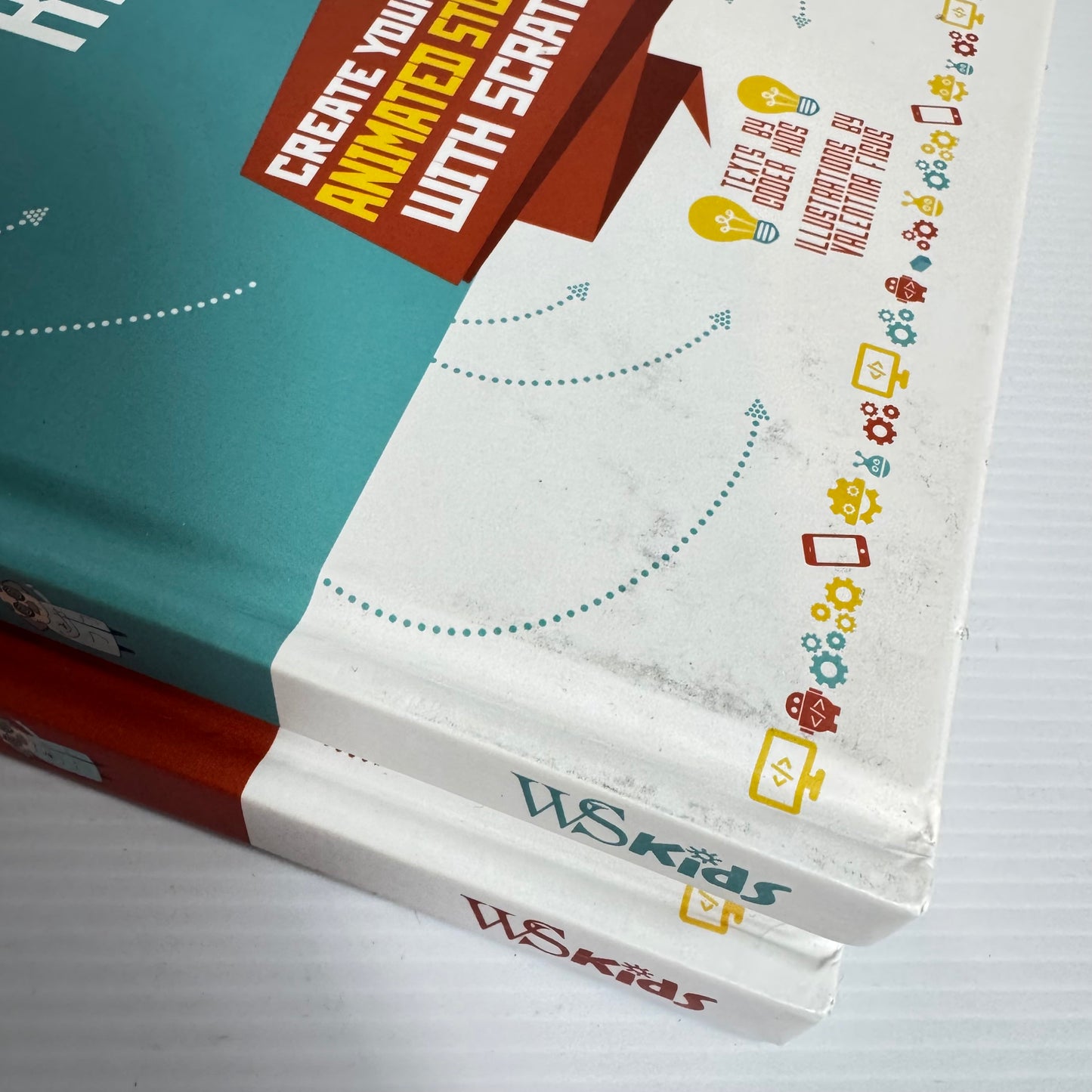 Coding For Kids Book Bundle x 2 : Book 1 Create Your Own Videogames with Scratch & Create Your Own Animated Stories from Scratch (3103)