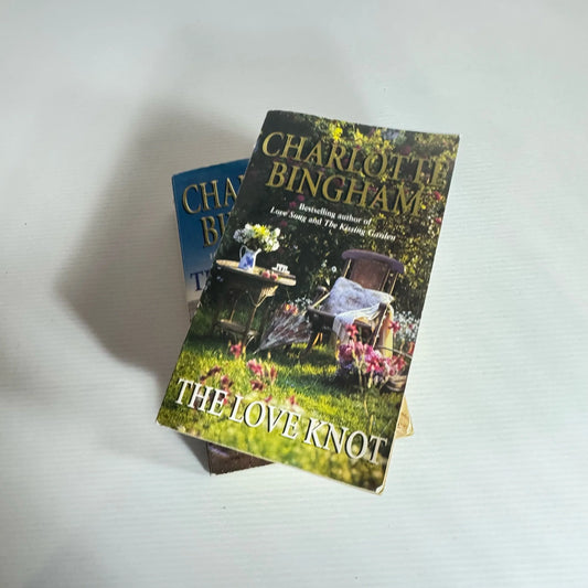Charlotte Bingham Book Bundle x 2 Books : The Love Knot & The Blue Note (2245)