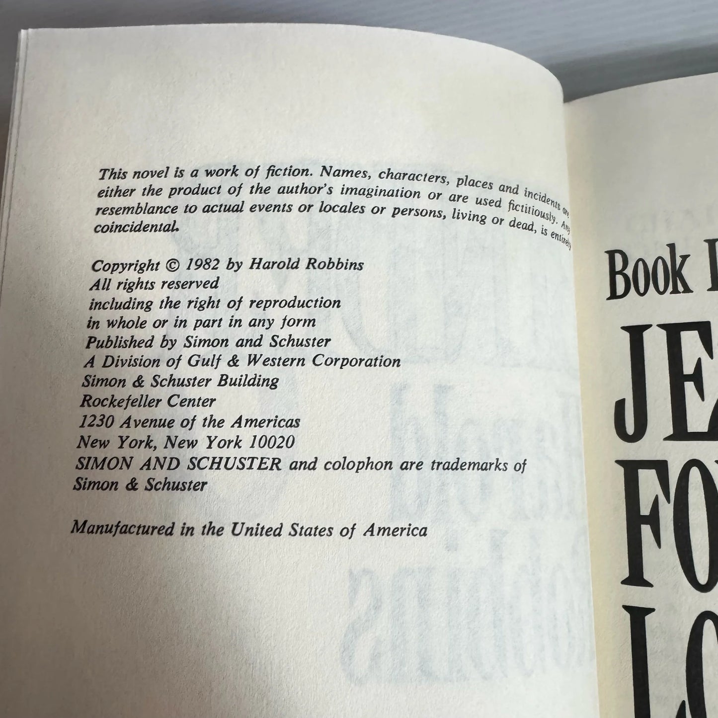 Vintage Crime Thriller Book Bundle x 4 Books : Mixed Authors (Vintage 1960's-1980's) (2260)