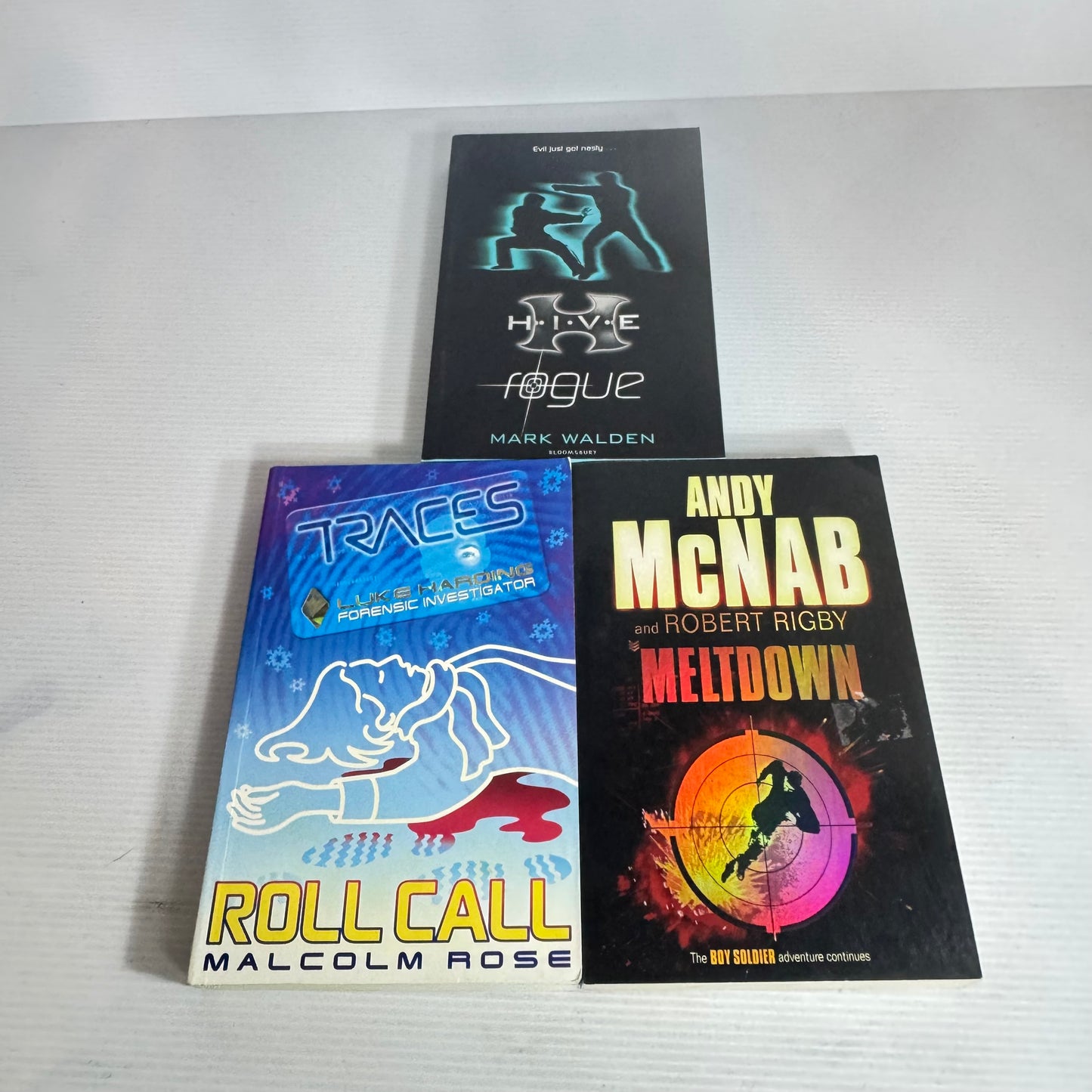 Young Adult Book Bundle x 3 Books : HIVE: Rogue, Traces : Roll Call, Meltdown (2496)