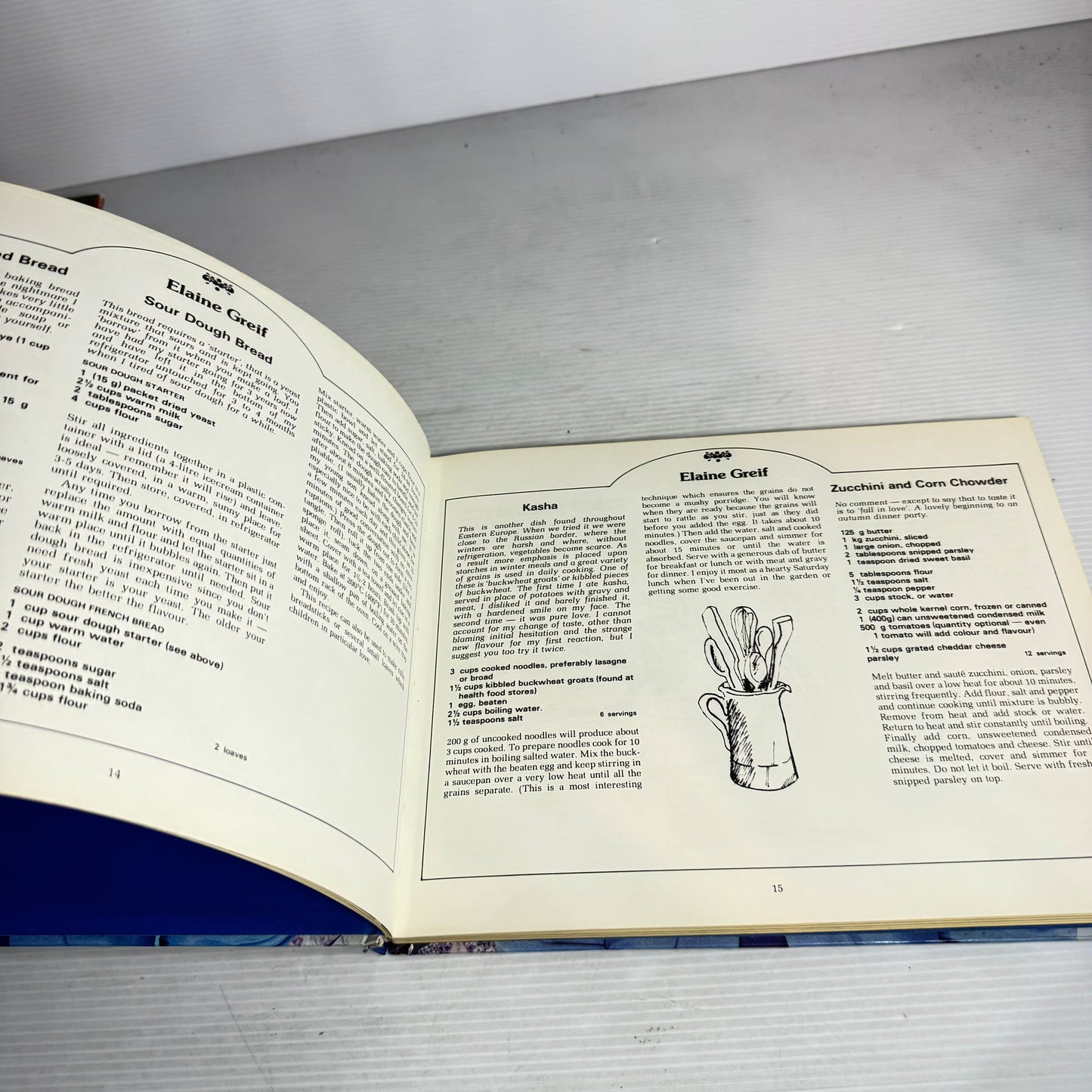 Vintage TV Cookbook Bundle x 3 : The Des Britten Cookbook, Beauty and the Beast Cookbook - Anne Toft, Graham Kerr's Minimax Cookbook (3050)