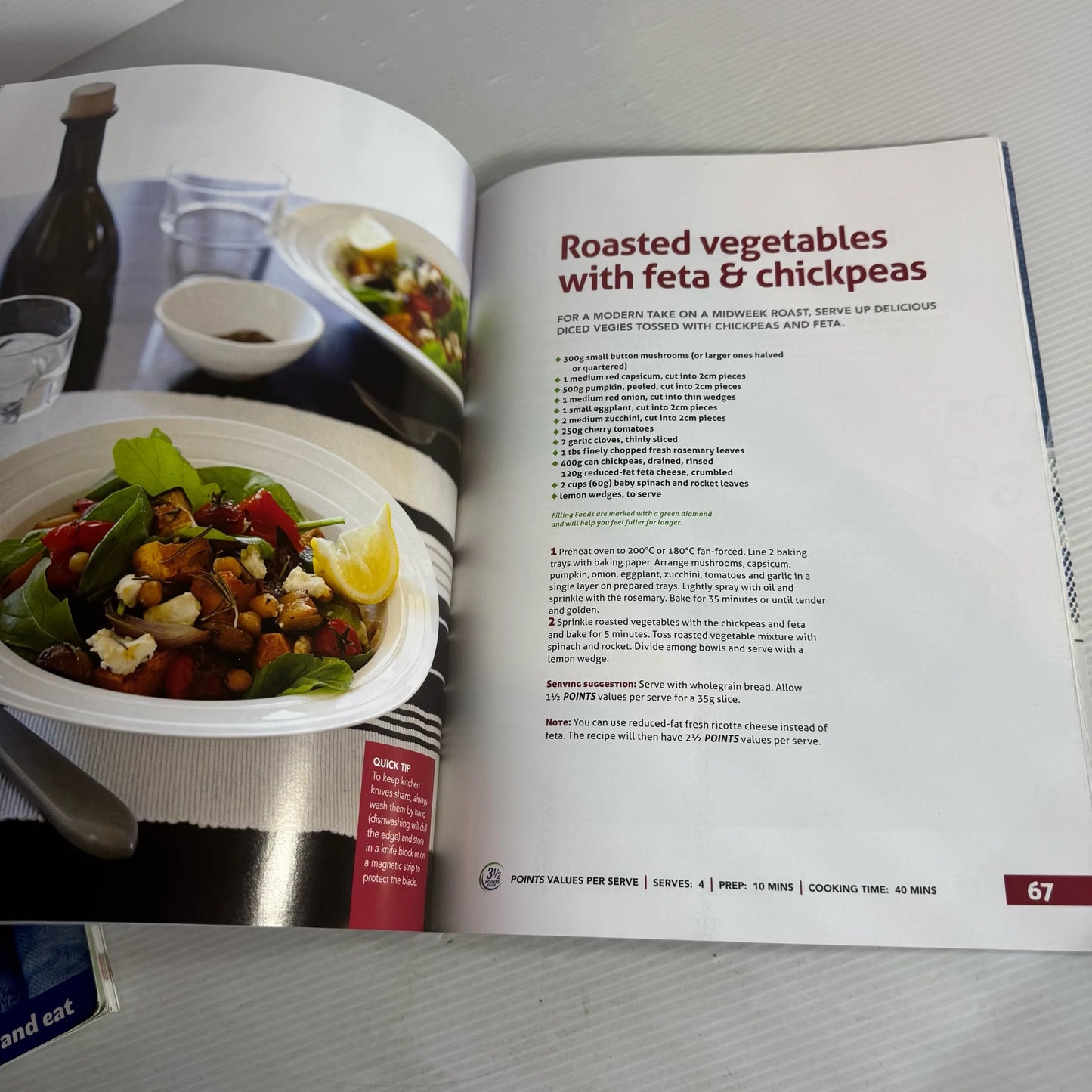 Weight Watchers Cookbook Bundle x 2 Books - Cook Tasty and Cook Easy (2070)