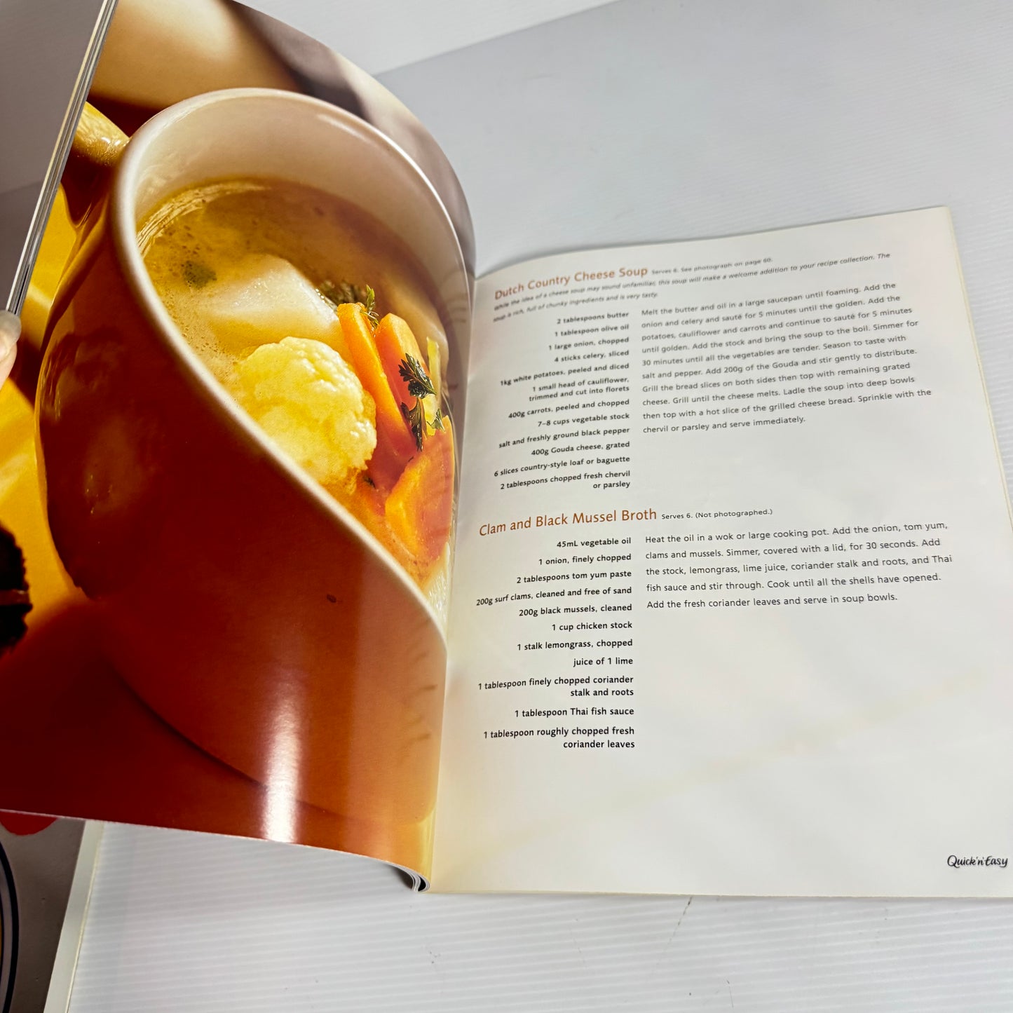 Soups & Starters Book Bundle x 2 : Soups & Starters - The Kitchen Collection & Quick'n'Easy Soups (3180)