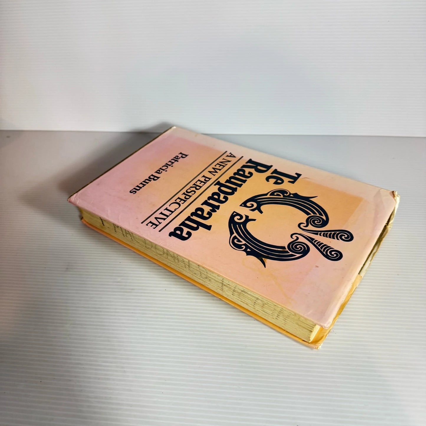 Te Rauparaha: A New Perspective - Patricia Burns (Vintage First Edition 1980)