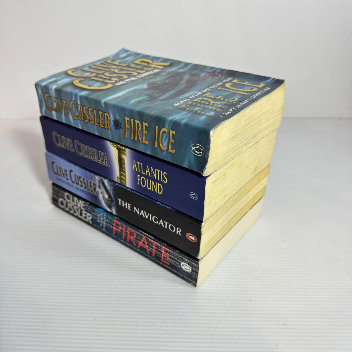 Clive Cussler Bundle x 4 : Atlantis Found, Fire Ice, The Navigator, Private (3461)