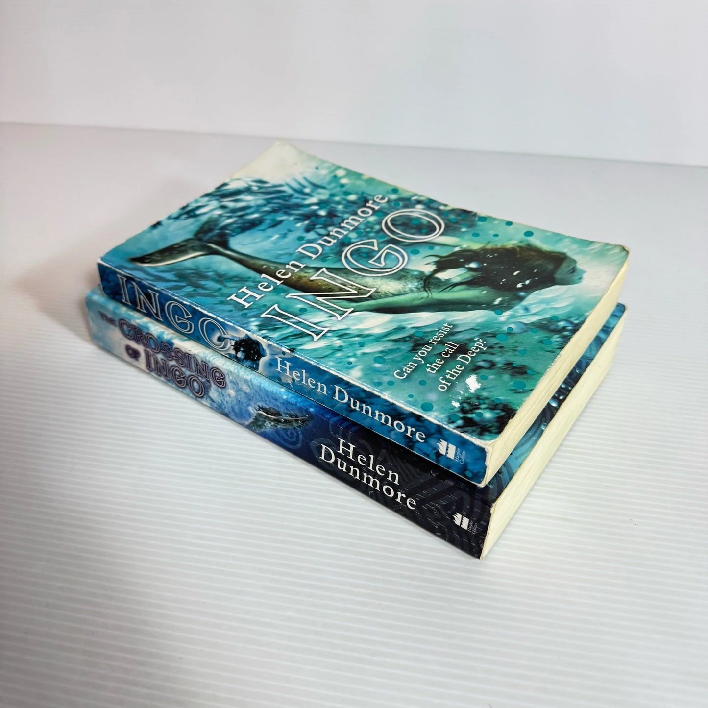 Helen Dunmore Fantasy Book Bundle x 2 Books : Ingo & The Crossing of Ingo (2179)