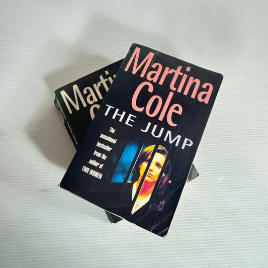 Martina Cole Book Bundle x 2 : The Jump & Dangerous Lady (2495)