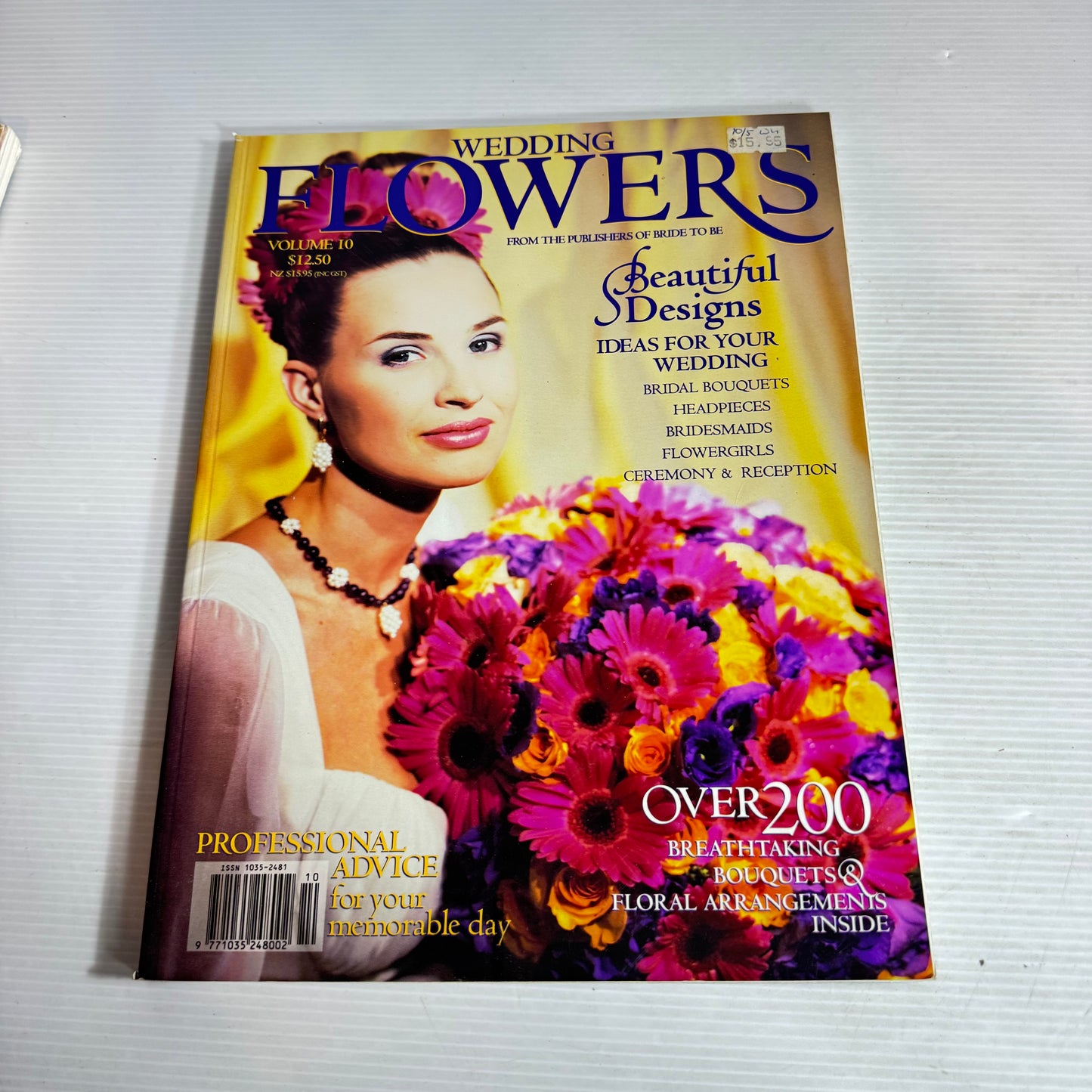 Wedding Flower Magazine Bundle x 3 Volumes 7, 8 & 10 (2620)