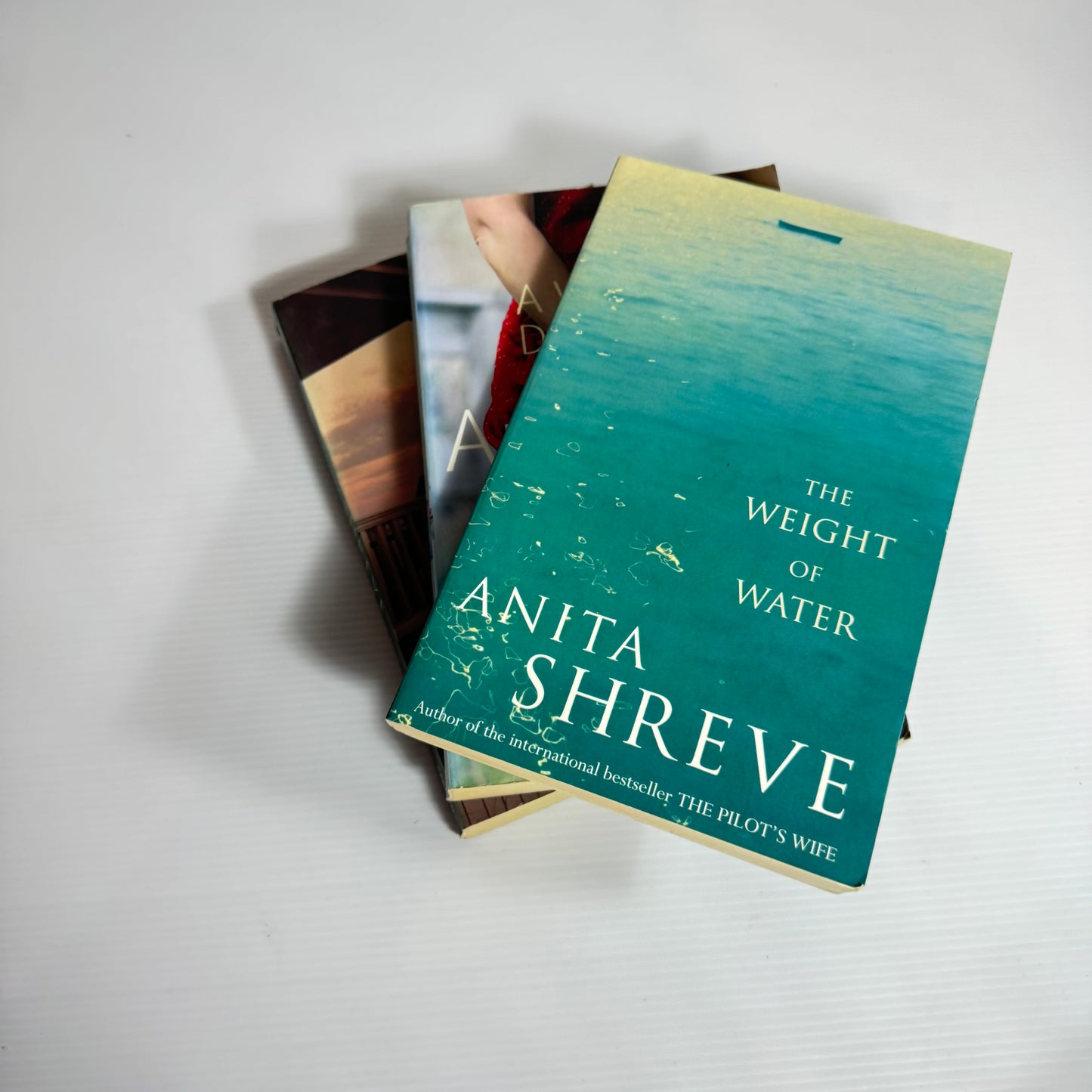 Anita Shreve Book Bundle x 3 : The Weight of Water, The Pilot's Wife, A Wedding in December (3100)