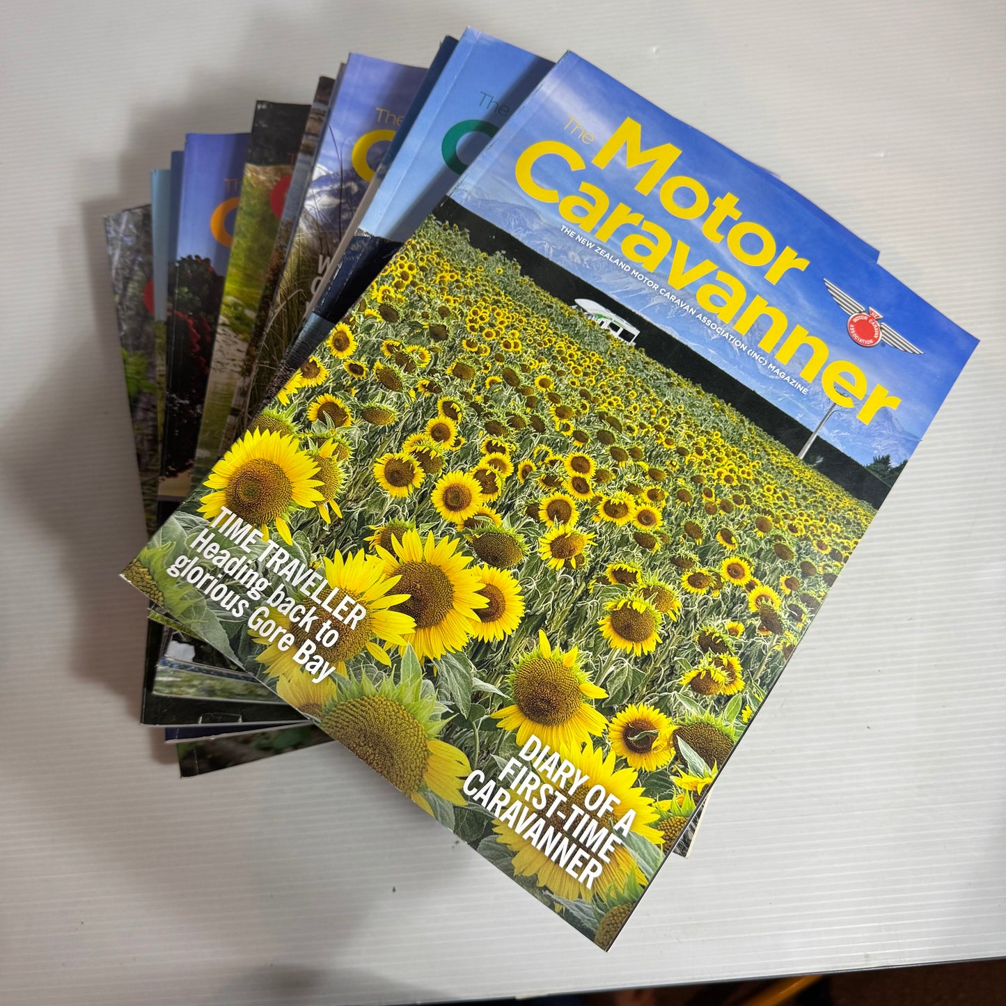 The Motor Caravanner Magazine Bundle x 14 Magazines (2603)